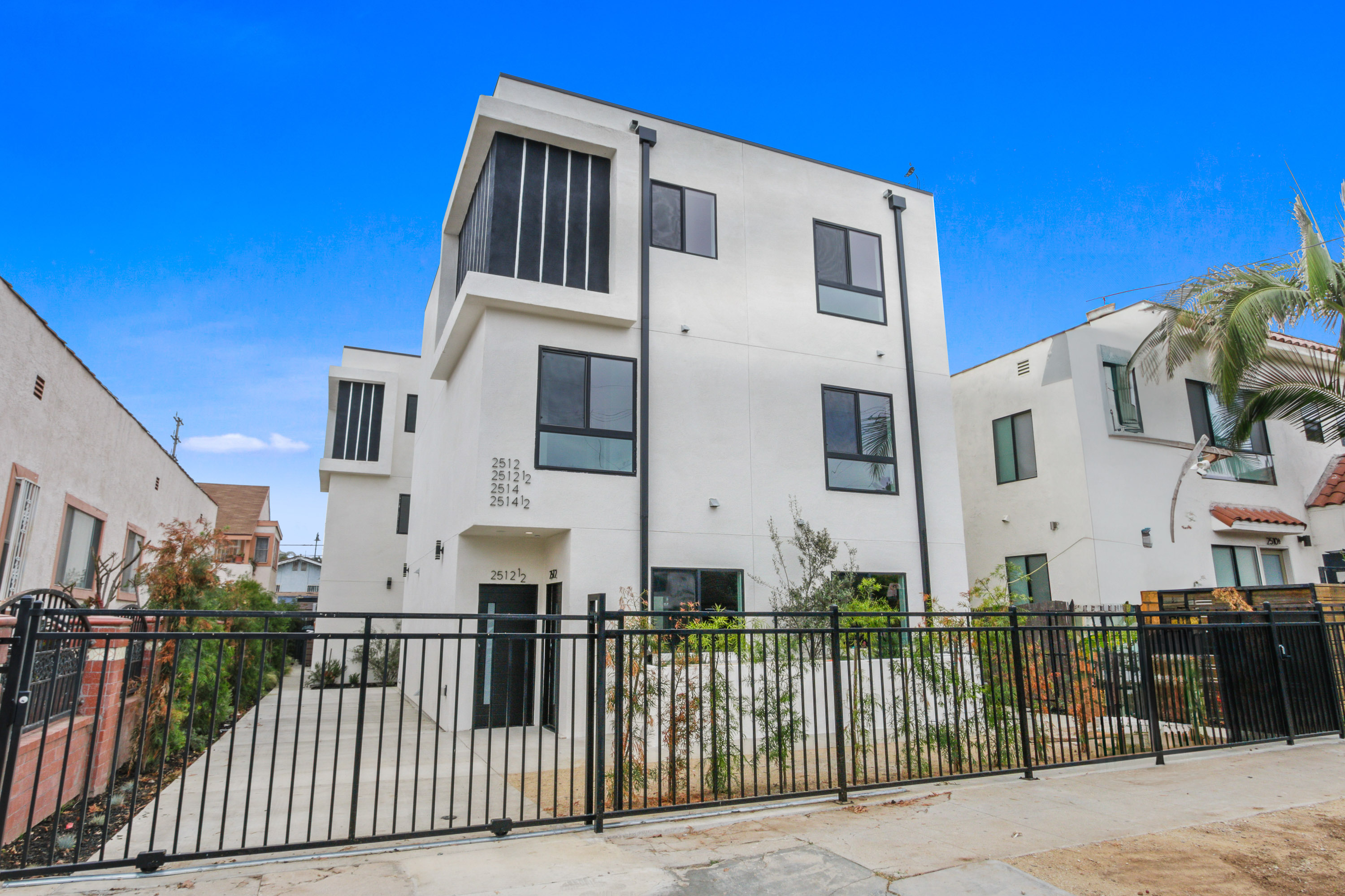 Property thumbnail image